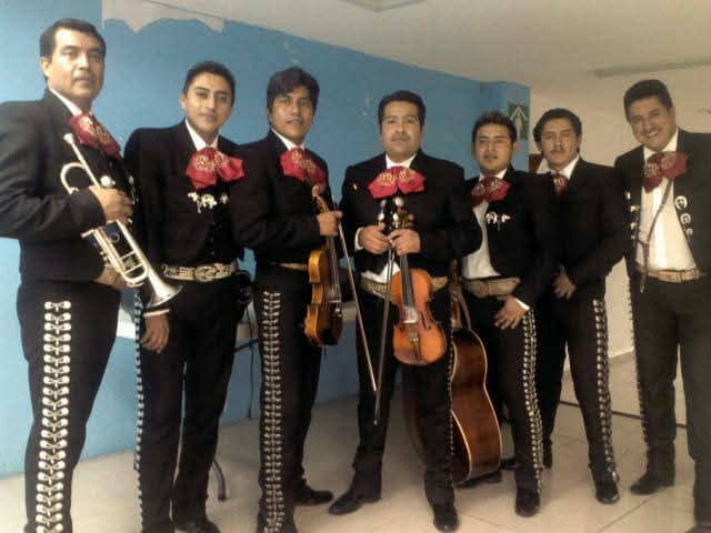 Músico de Mariachi